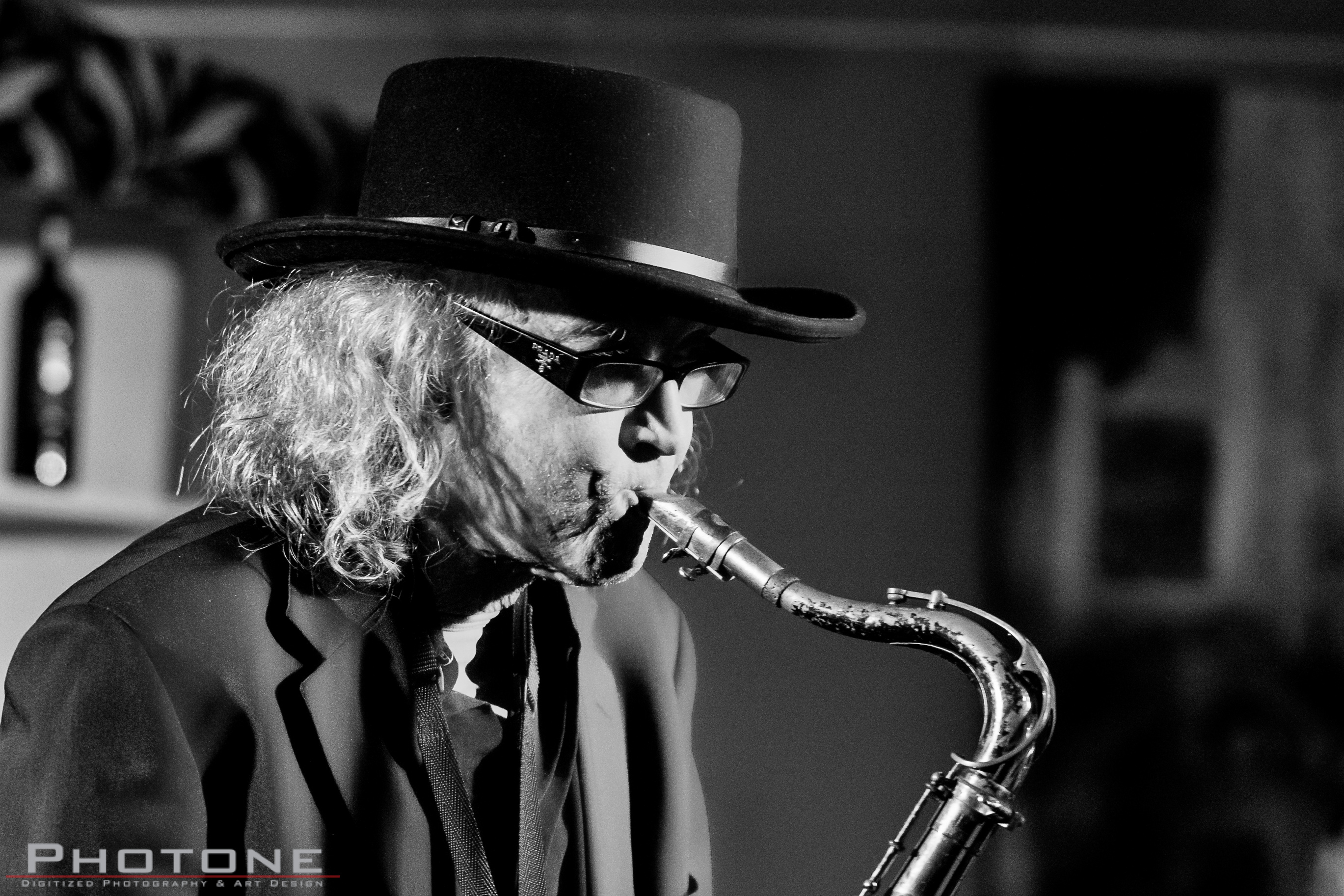 JLS Tenor Sax, Linz Austria, Riverboat concert, on the Danube, Photo by Michael Photone   JLS Tenor Sax, Linz Austria, Riverboat concert, on the Danube, Photo by Michael Photone