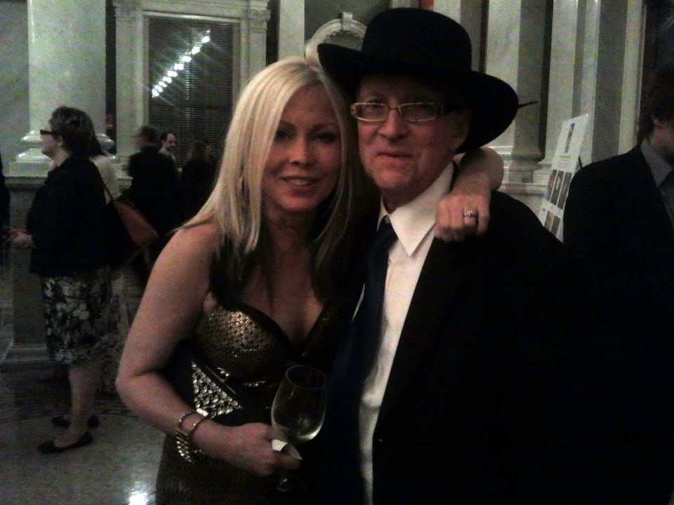 Terri Nunn  she perform the top selling singles of 1986 from top gun